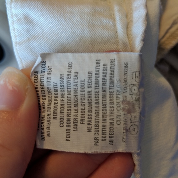 Vince white shorts size 2 - Picture 8 of 8